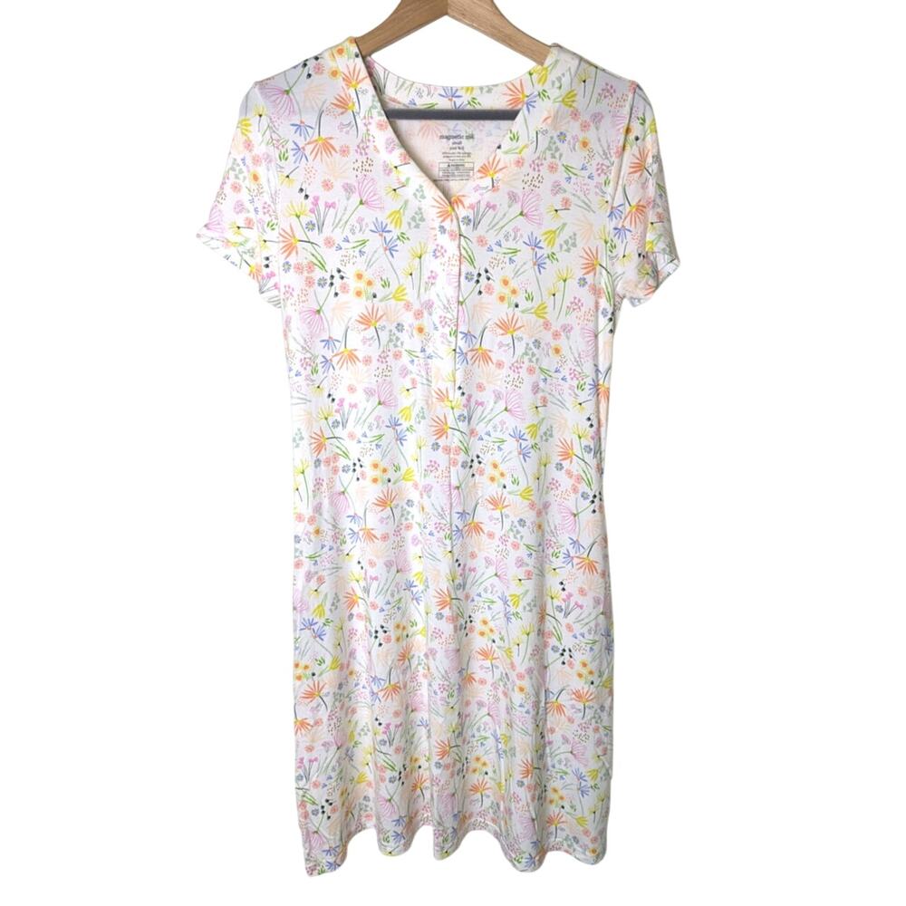 Magnetic Me Floral Chemise - Multicolor